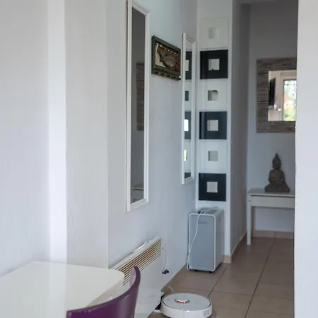 Nyaraló Freya Portaria *